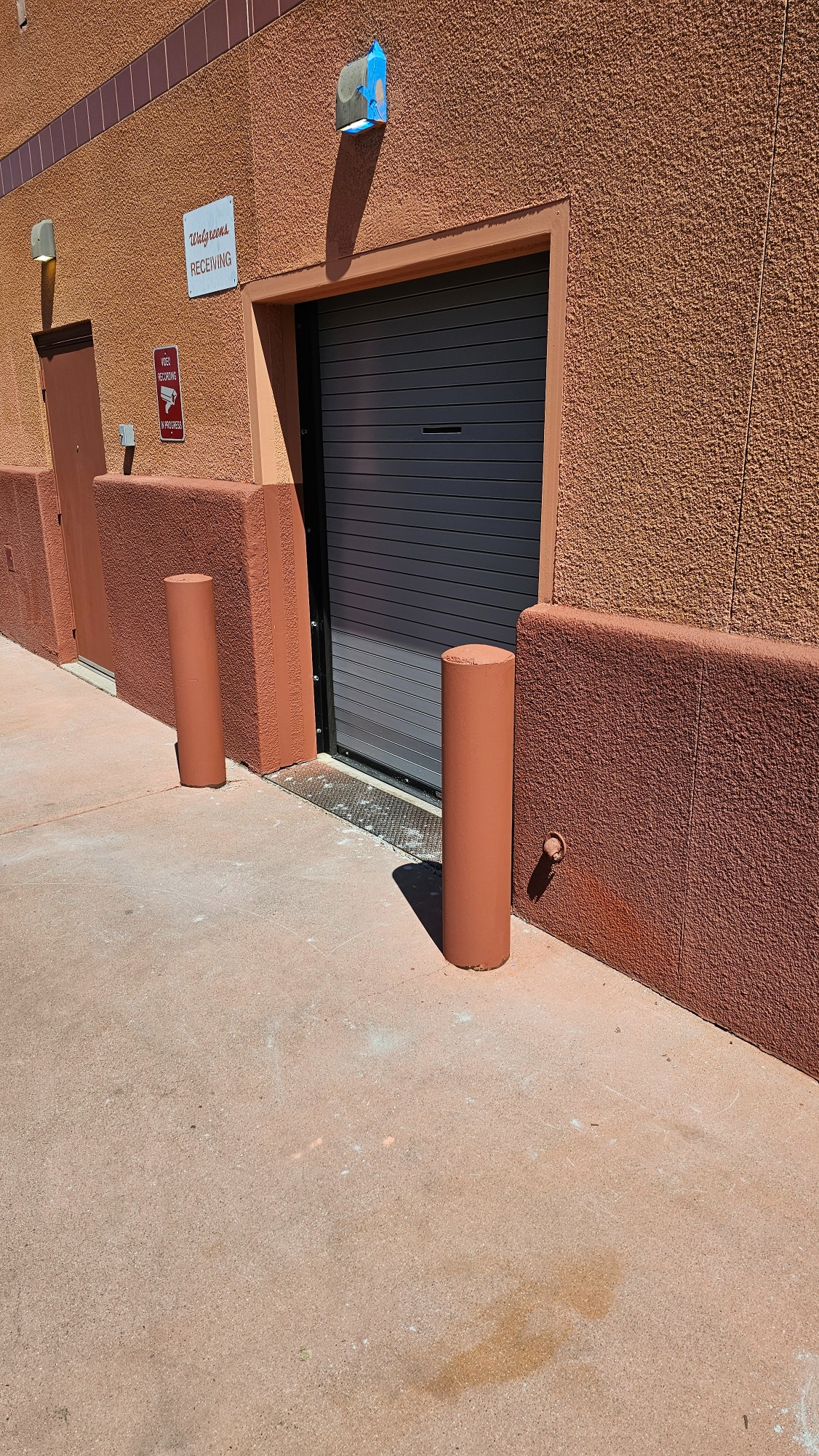 Commercial stucco patch/repair
